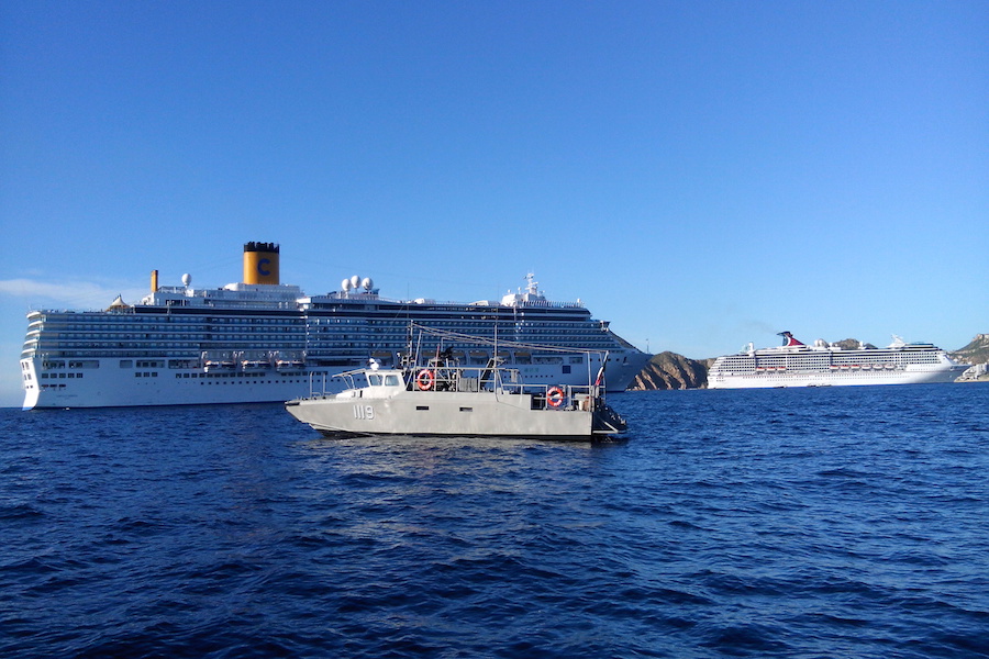 Doble arribo de cruceros a bahía de CSL; más de 5 mil turistas pasean en la ciudad