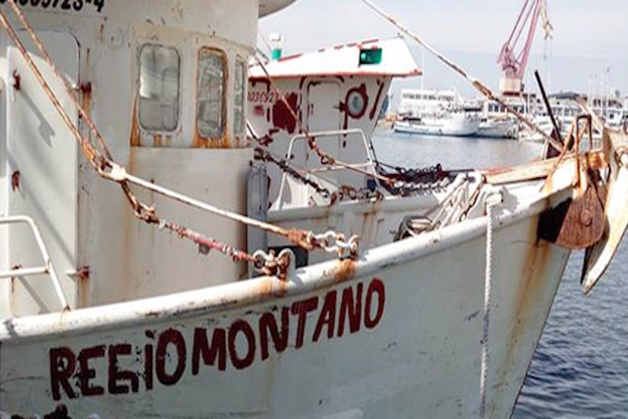 Rescatan a heridos de barcos camaroneros en el pacífico mexicano