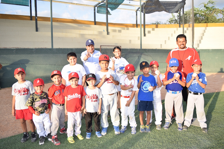 Niños y jóvenes principal motor para promoción del deporte: Panchito García
